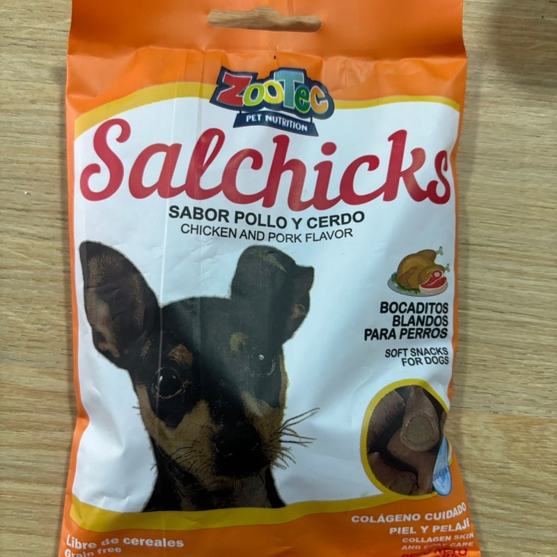 BOMBON SEMIHUMEDO SALCHICKS POLLO Y CERDO PAQ 100 GS