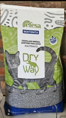 ARENA DE BENTONITA AGLUTINANTE DRYWAY LAVANDA x 12 KG