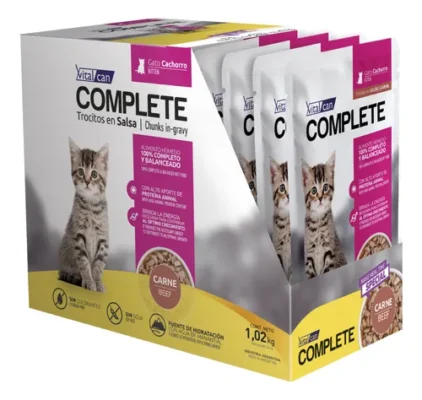 POUCH COMPLETE GATO BEBE CARNE CAJA x 12 UN